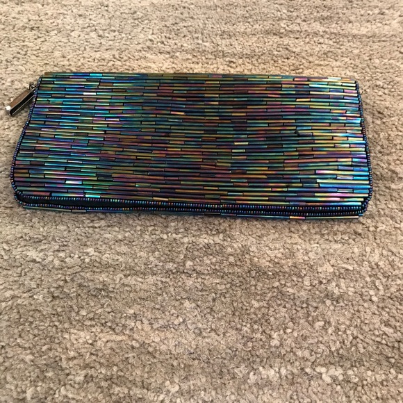 BCBGMaxAzria NWOT fold over clutch - Picture 5 of 8